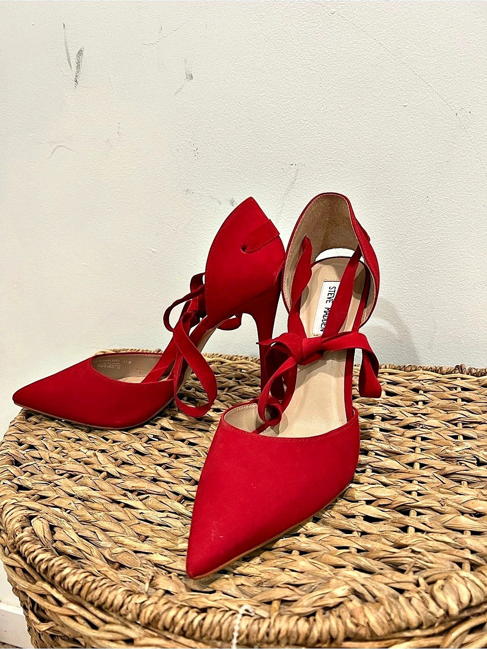 Steve Madden Red Pointed Toe Heels with Bow Tie
